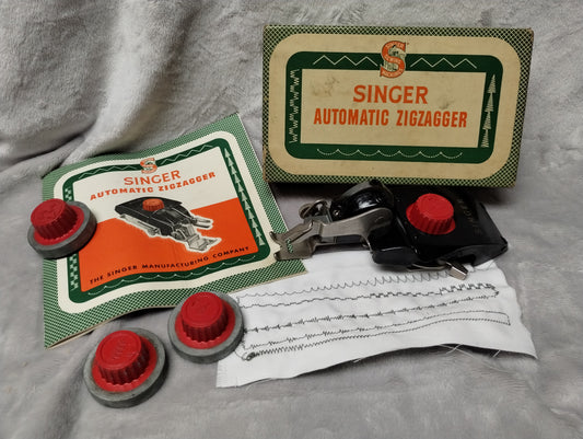 Singer Featherweight Automatic Zigzagger Attachment 160985