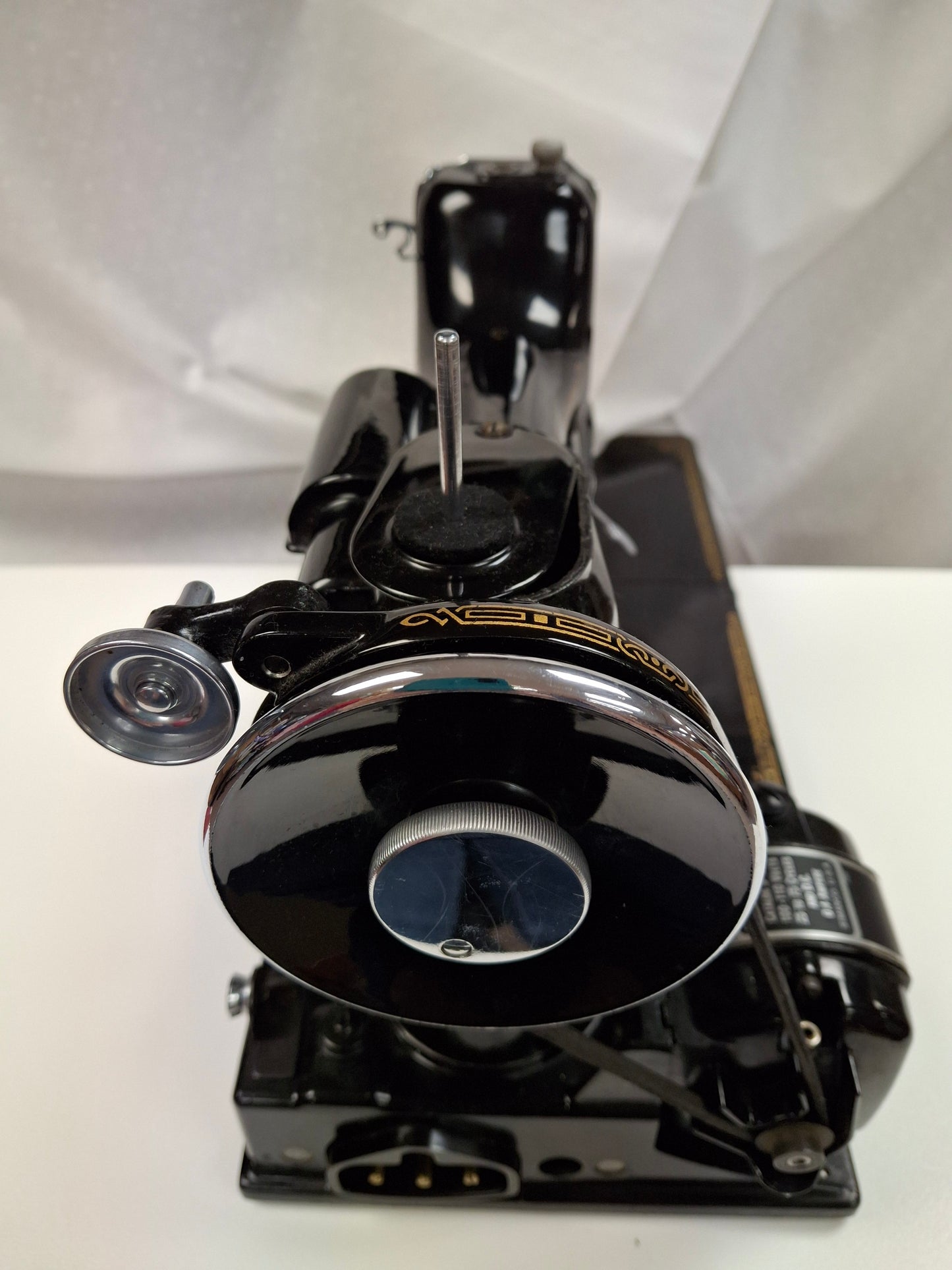 Featherweight - 1946 - AG811941