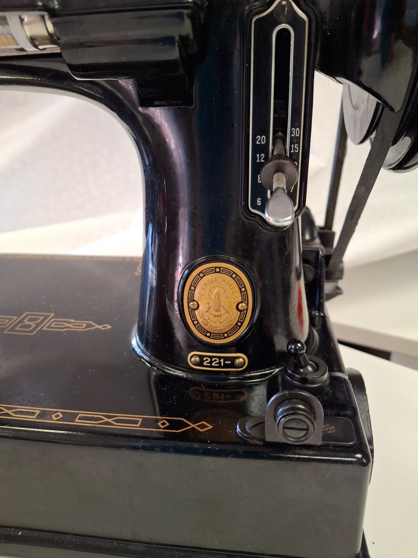 Featherweight - 1946 Serial #AL691551