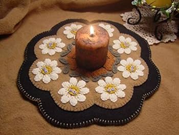 Delightful Daisies Pattern by Penny Lane Primitives