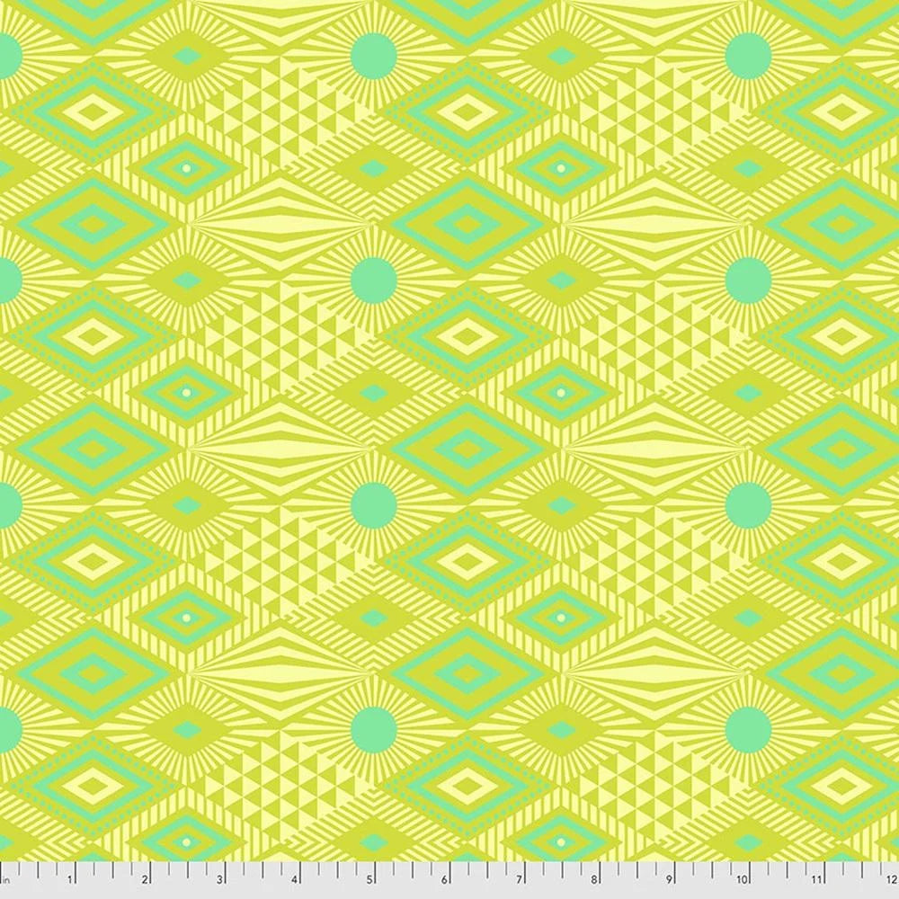 Tula Pink Daydreamer - Lucy - Pineapple - Free Spirit