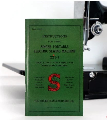 Singer Portable Electric Sewing Machine 221-1 Manual