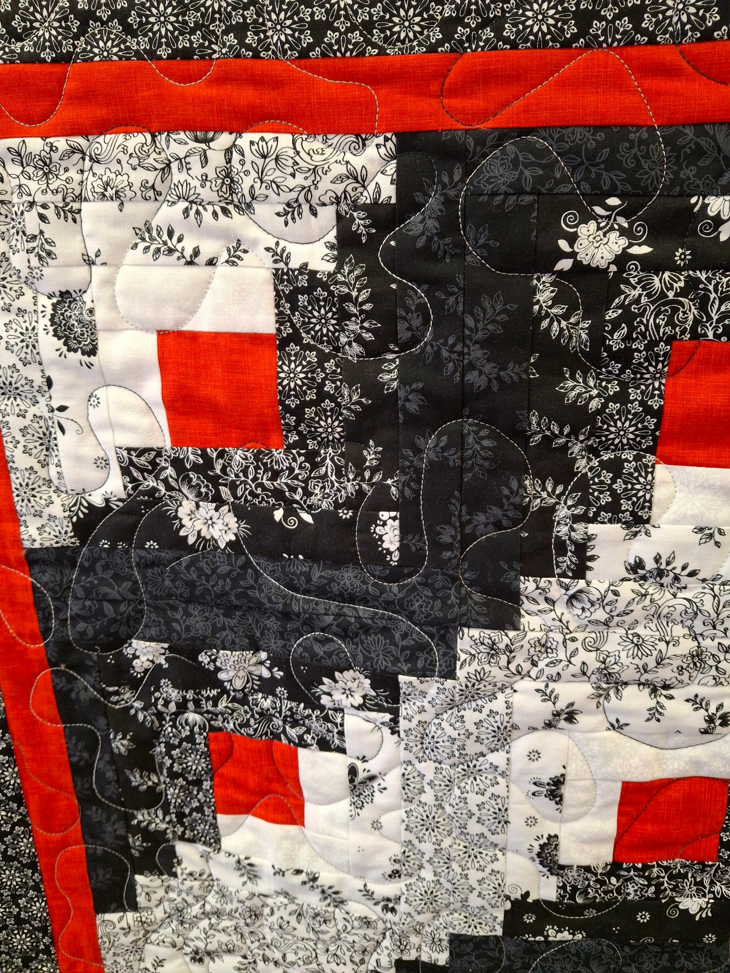 Finished Quilt and Pillow - Long Cabin Design 45" x 61"