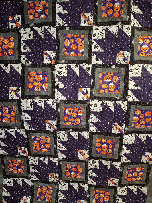 Happy Halloween 5 Yard Quilt Kit