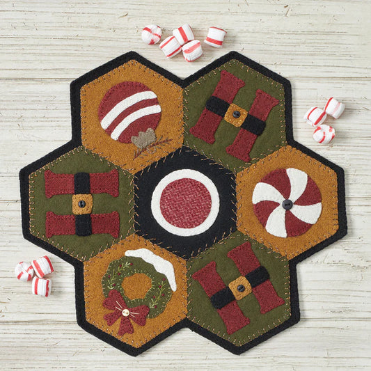 Ho Ho Ho! Hexi Mat Pattern by Buttermilk Basin