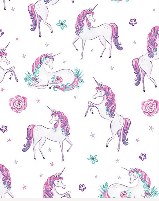 Dreamers - Unicorn White by Benartex