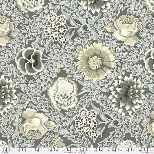 Kaffe Fassett - Vintage Flower Lattice - Grey - By Free Sprit