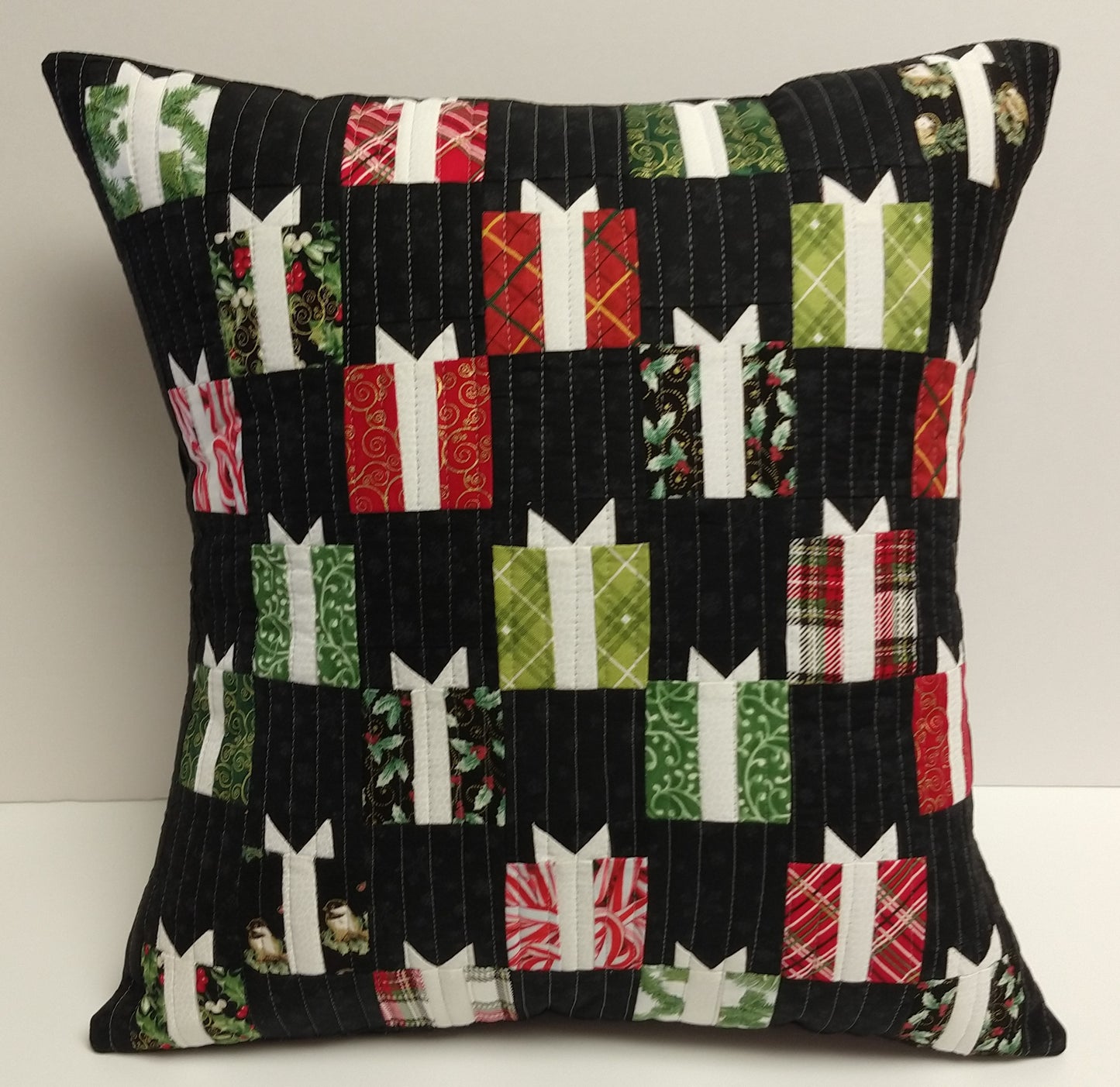 Christmas Packages Holiday Pillow Kit with Pattern